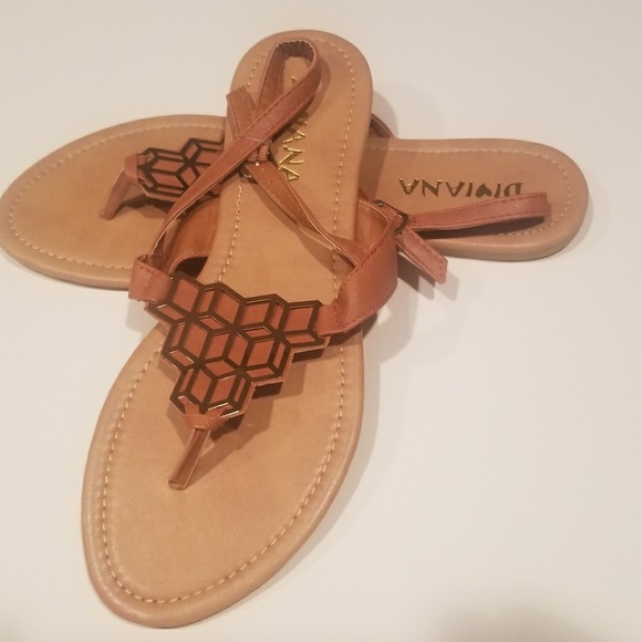 Di iana camel color flats - Picture 1 of 2